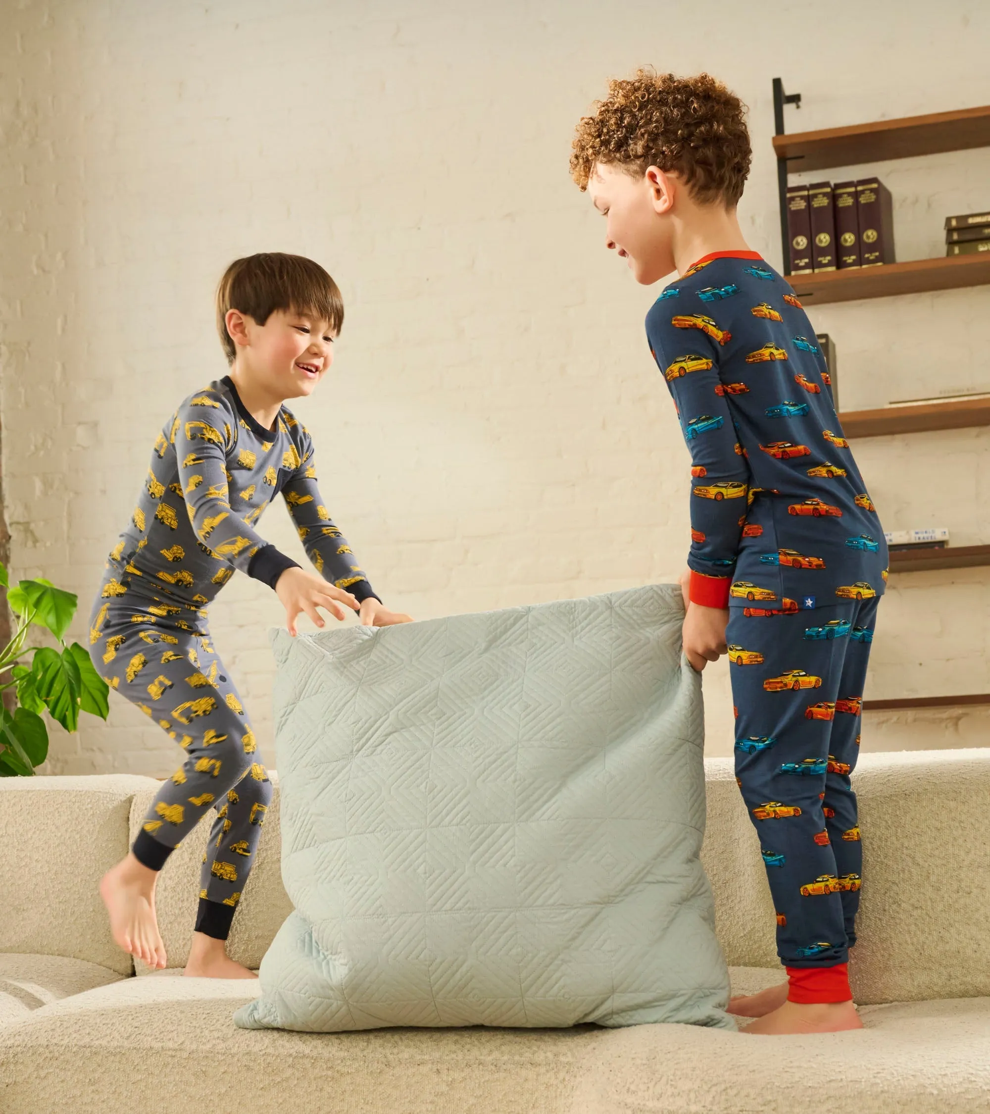 Boys Under Construction Bamboo Pajama Set -Hatley