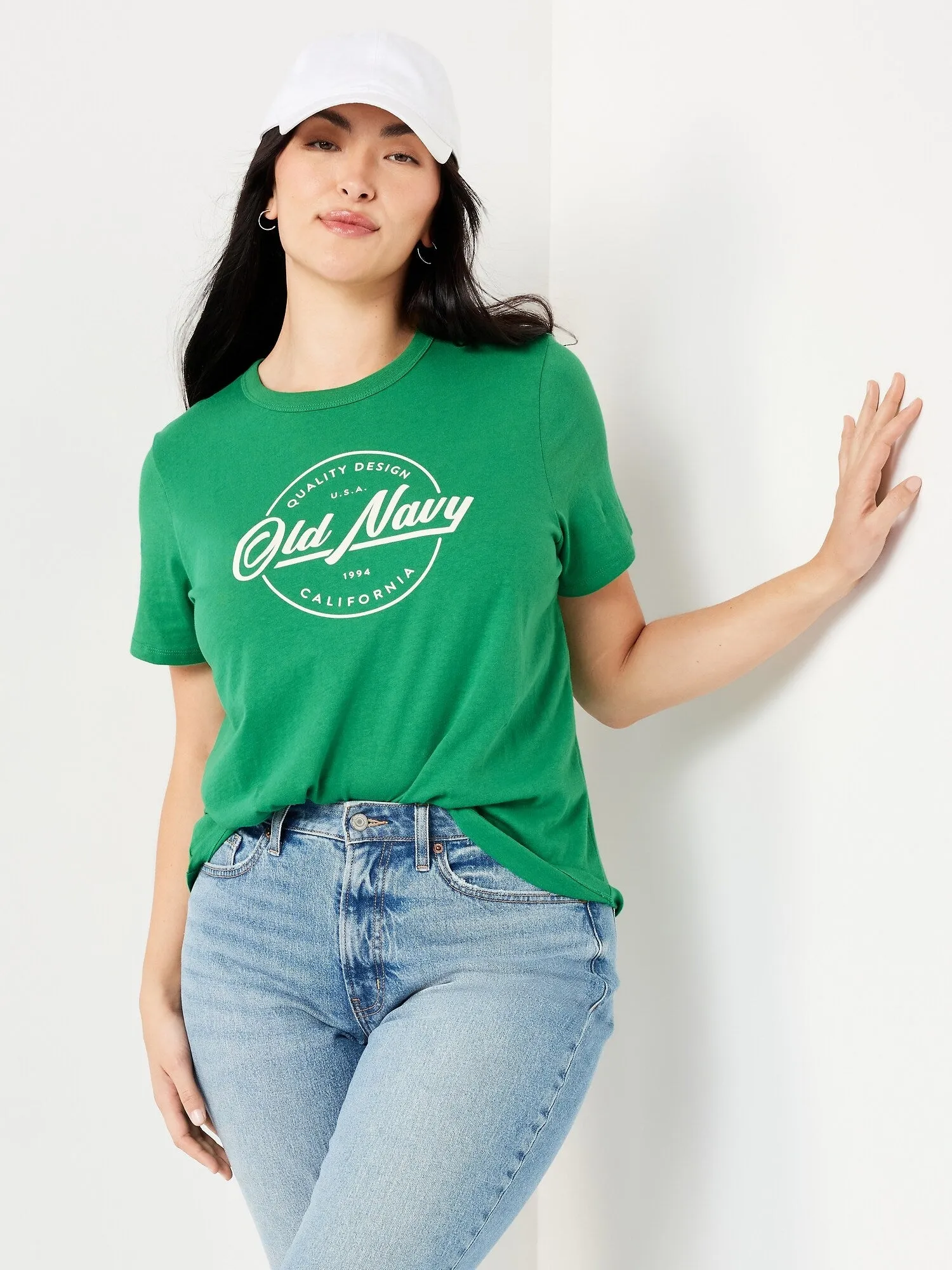EveryWear Logo Graphic T-Shirt