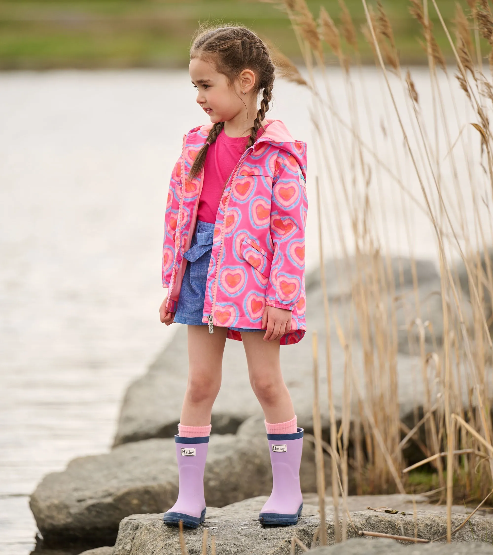Girls Glowing Hearts Zip-Up Lightweight Rain Jacket -Hatley