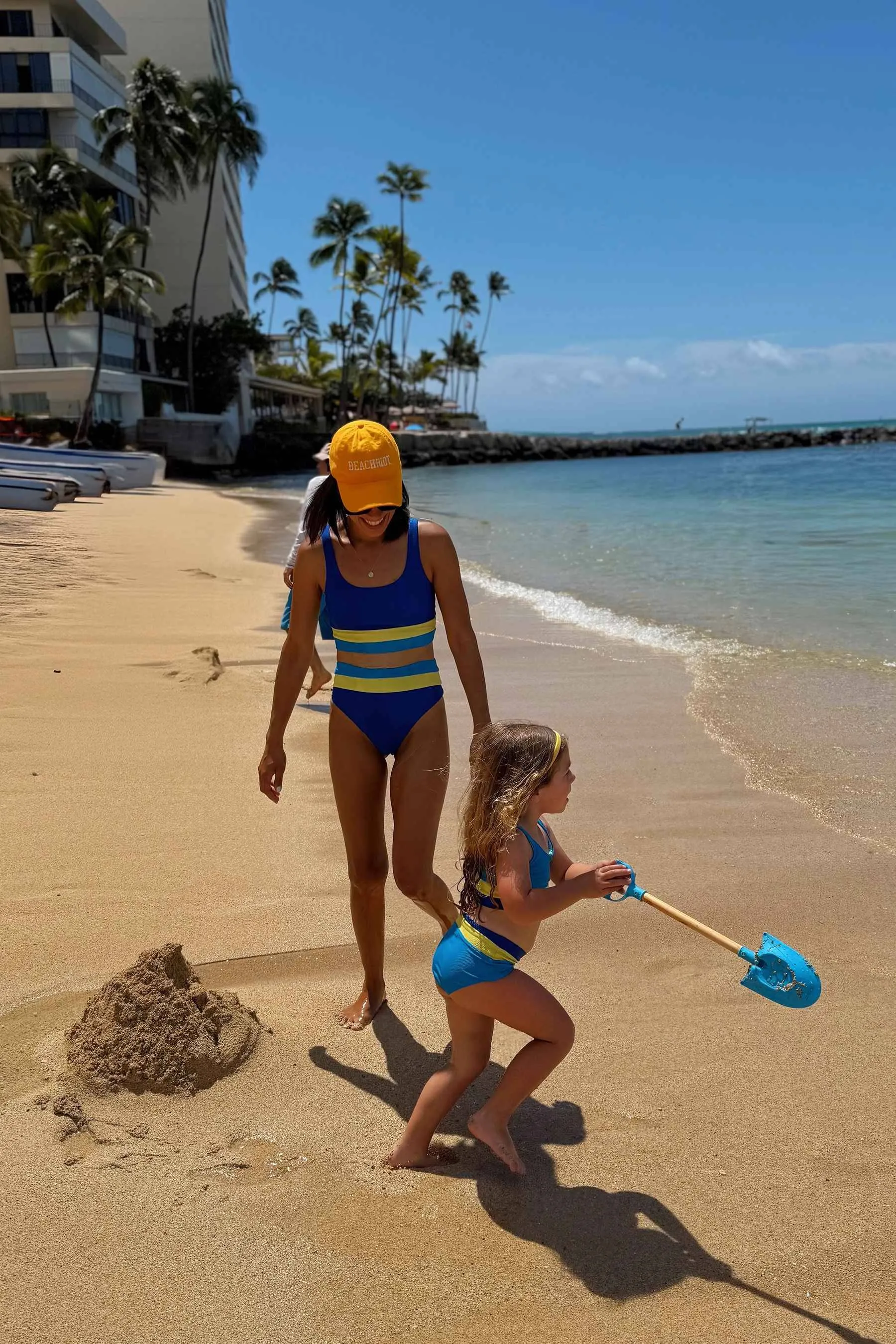 Little Mackenzie & Heidi Set Riviera Colorblock Beach Riot