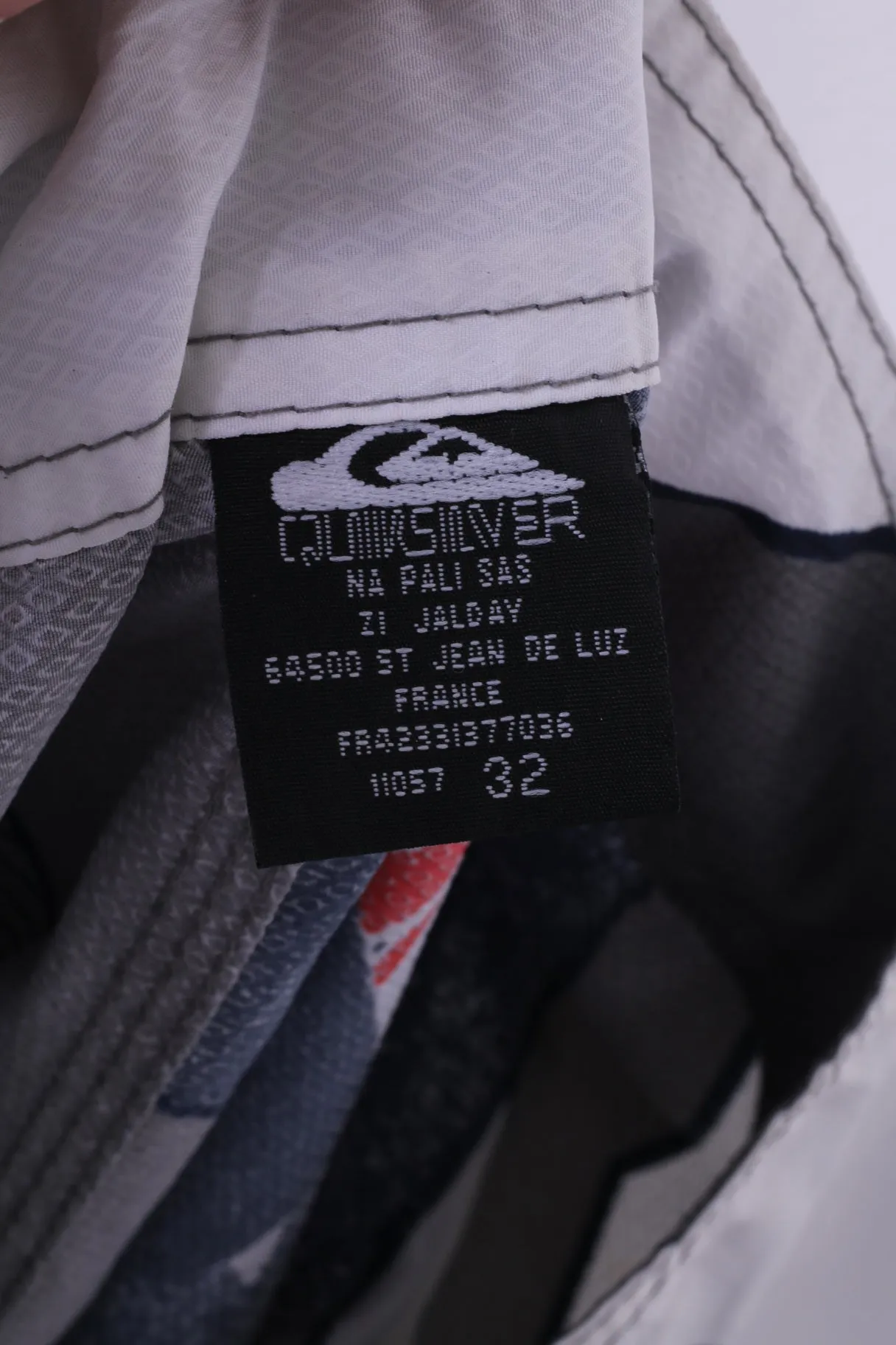Quiksilver Mens 32 Shorts Swimpants Swimwear Grey Sportswear