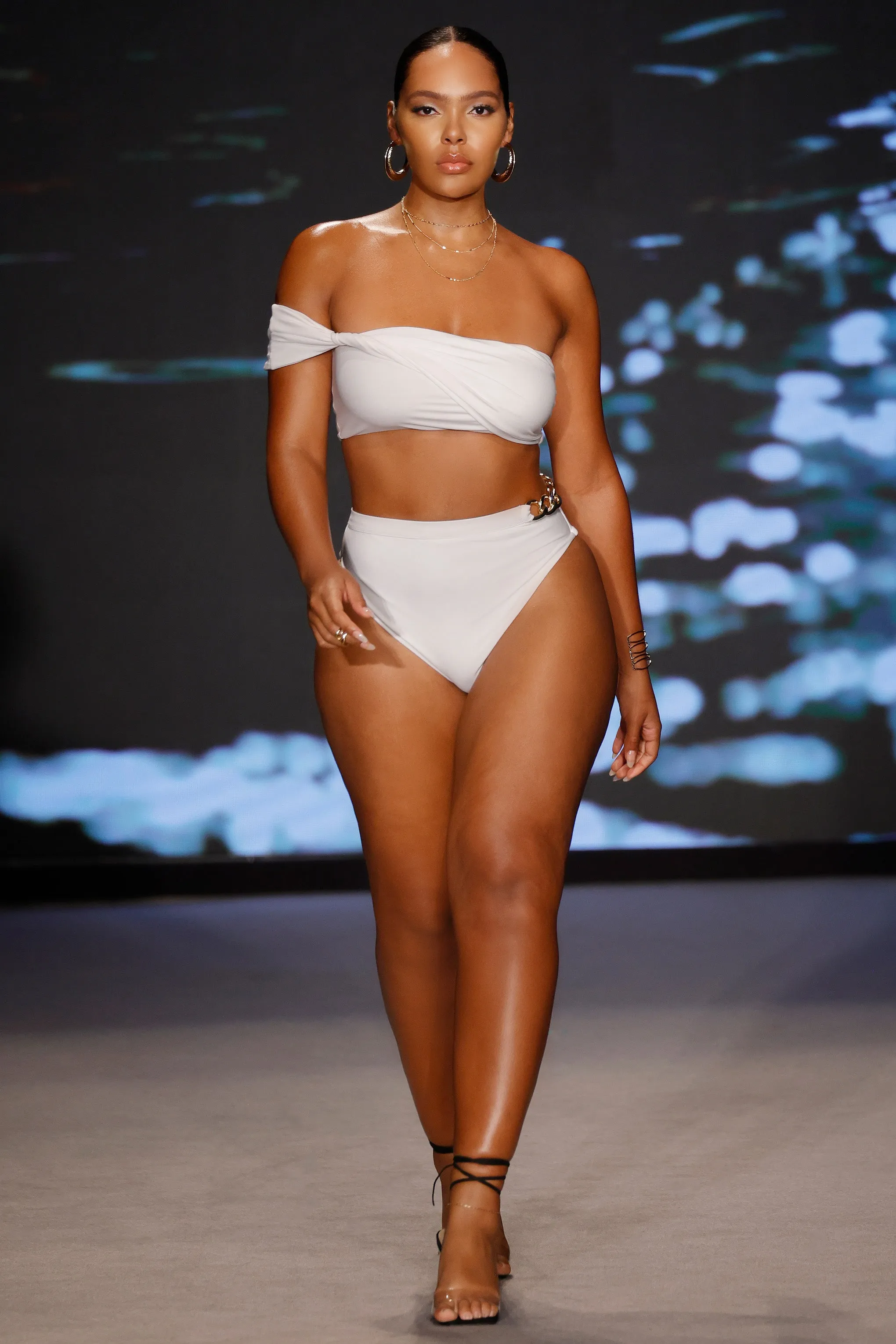 Wealth | White High Waisted Chain Bikini Bottoms Club L London